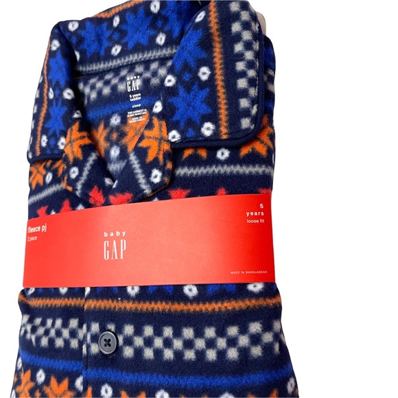 NWT! Baby Gap Two Piece Long Sleeve Fleece Pajama set 5years toddler - Picture 6 of 7